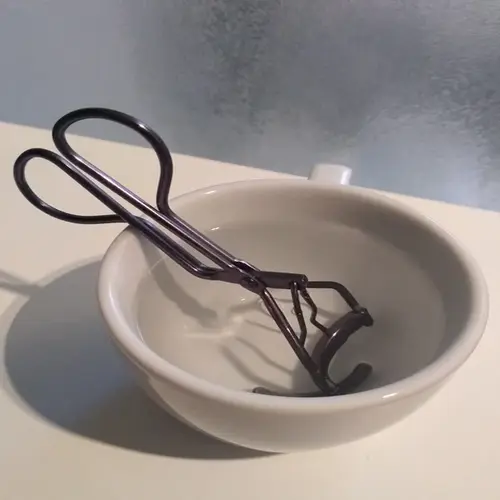 Clean Your Eyelash Curler After Use