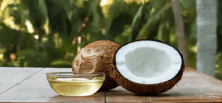 Fix Dry Mascara With Coconut Oil